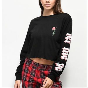 Cropped Long Sleeve Shirt With Cute Design